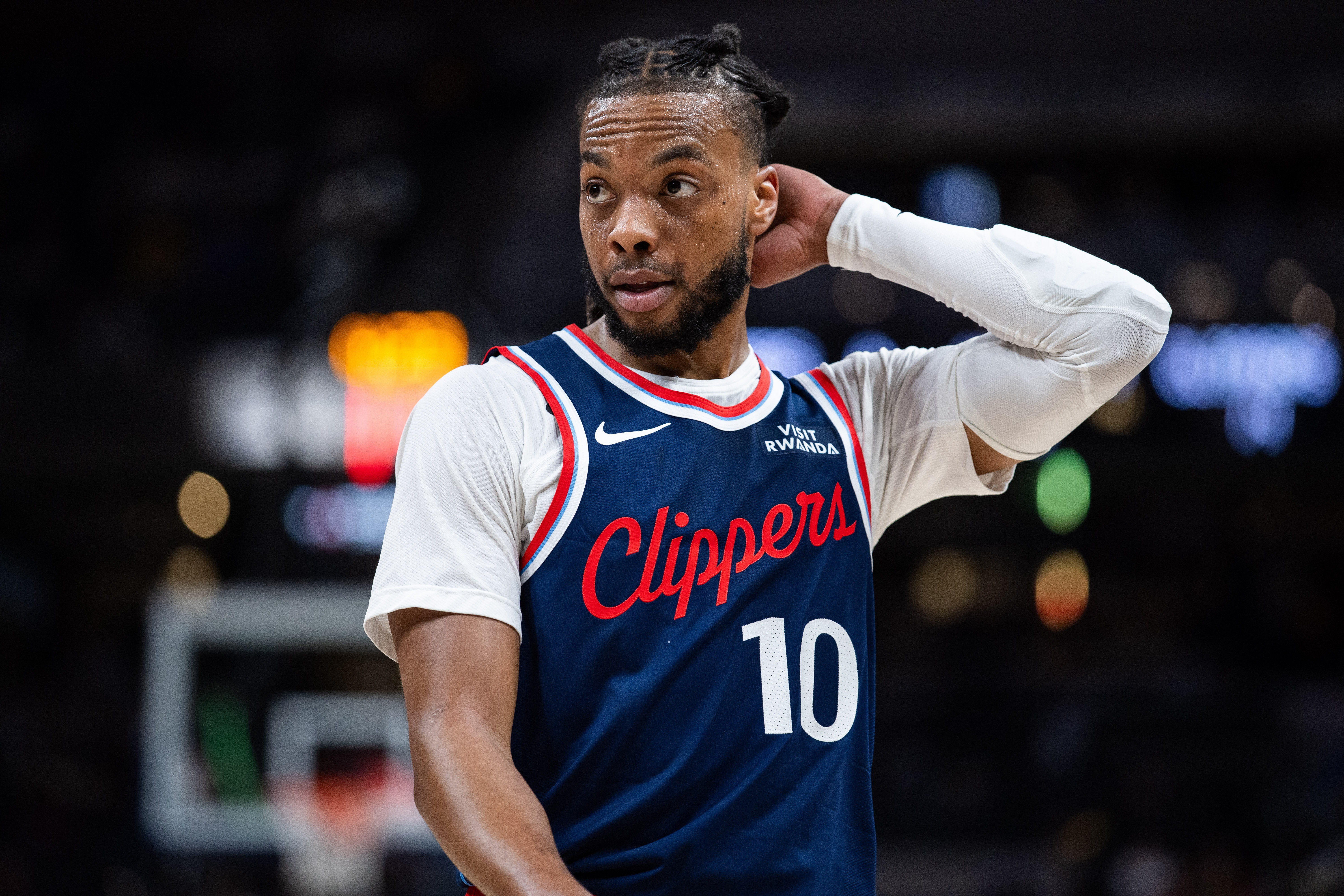 B体育app下载-被追着打！加兰17中7拿20分4助有5失误4犯规 正负值-7