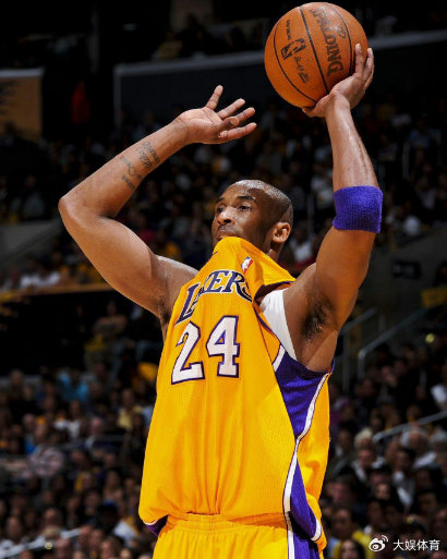 B体育官方入口-21世纪最强得分手是科比,哪怕他的81分纪录被打破了|科比·布莱恩特|体育赛事讨论|多伦多猛龙队|nba|科比-布莱恩特_新浪体育_新浪新闻