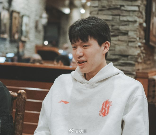 B体育app下载-无缘入选最佳阵容！杨瀚森数据不错，但出场数不够！|NBA|萨克拉门托国王队|NBA发展联盟|斯托克顿国王队|波特兰开拓者队_新浪新闻