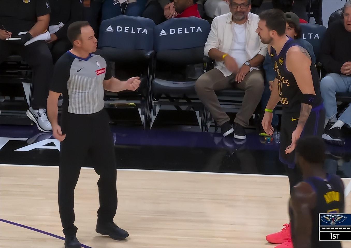 B体育官方入口-失误不断，湖人险胜鹈鹕，东契奇关键时刻统治比赛